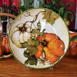 Pier 1 Harvest Garden 9" Plate - Rare / Discontinued